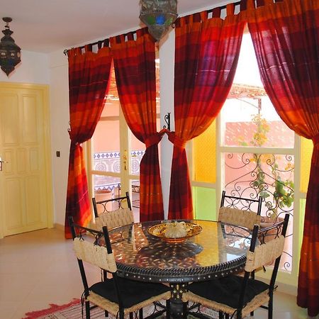 Appartement Anatim 우아르자자테 외부 사진