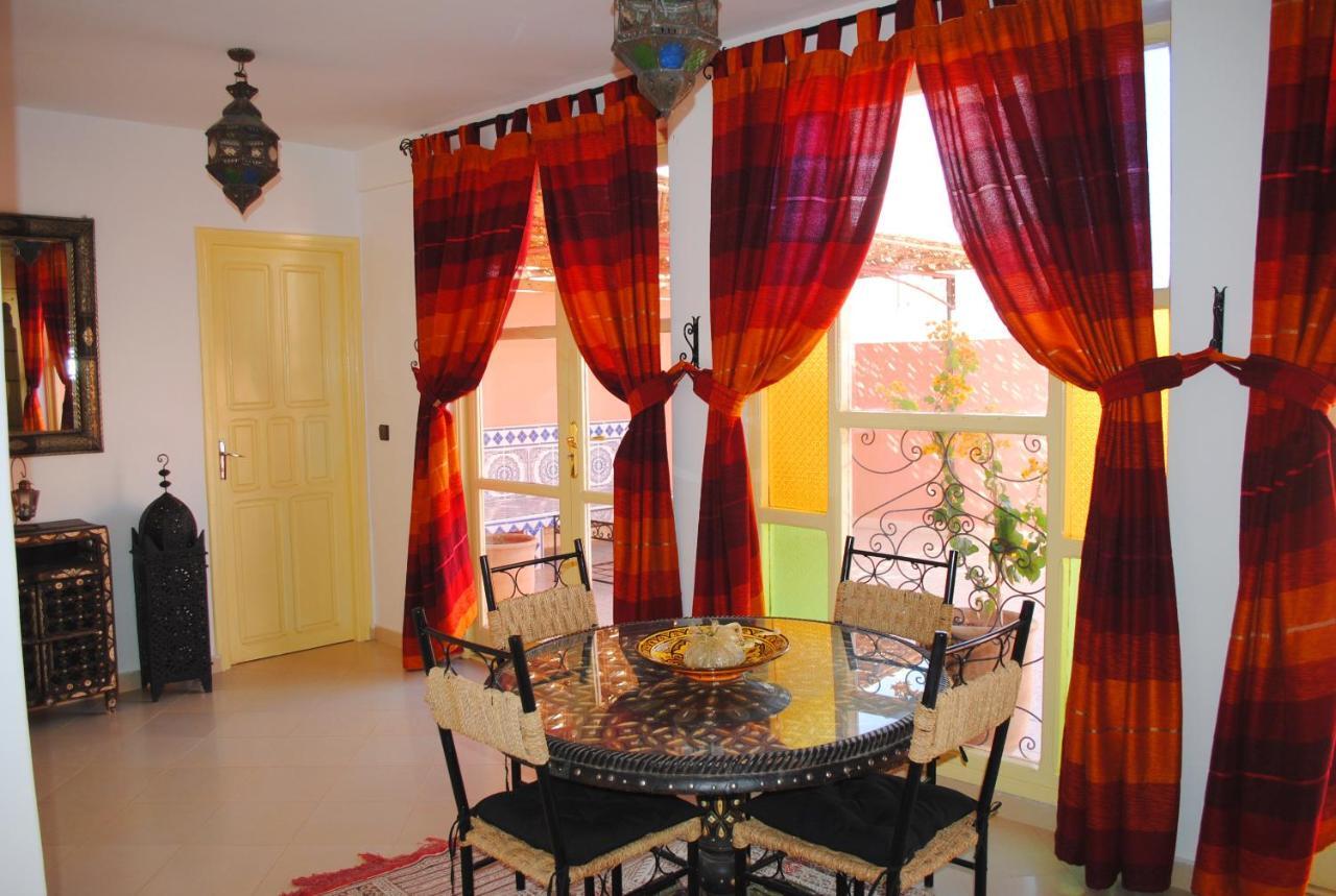 Appartement Anatim 우아르자자테 외부 사진